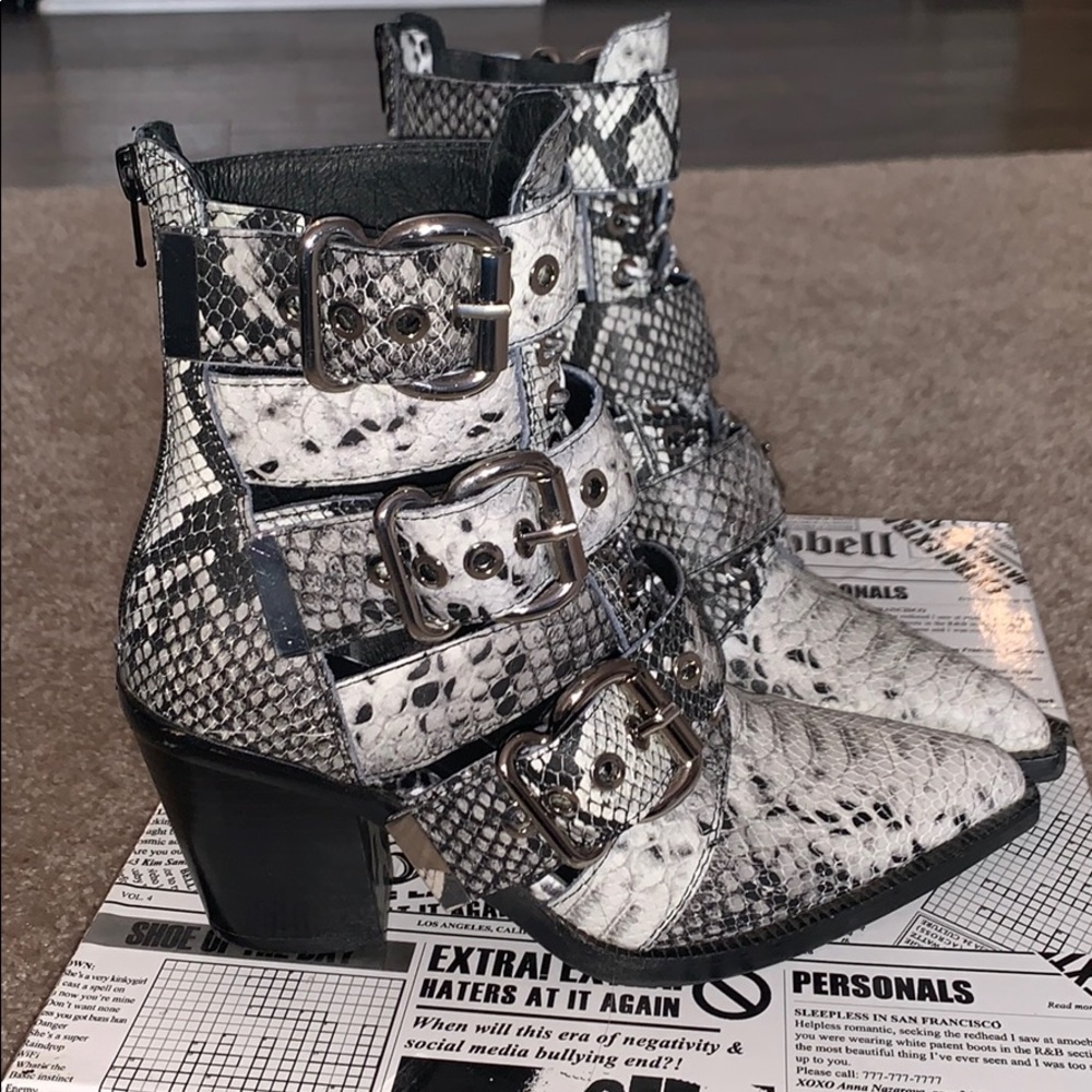 Jeffrey Campbell Caceres Boot